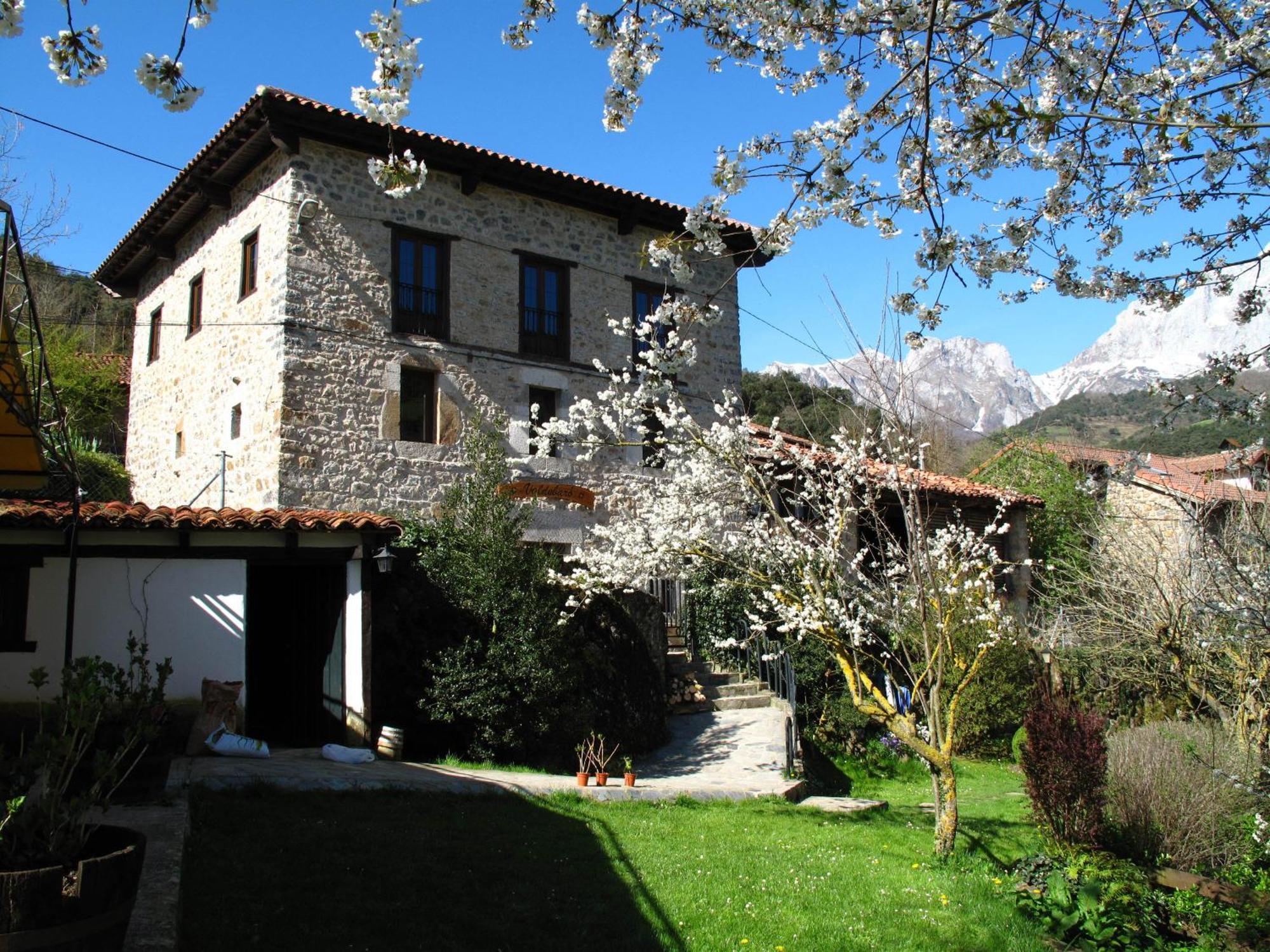 Albergue Turistico Valdebaro Camaleño Zewnętrze zdjęcie